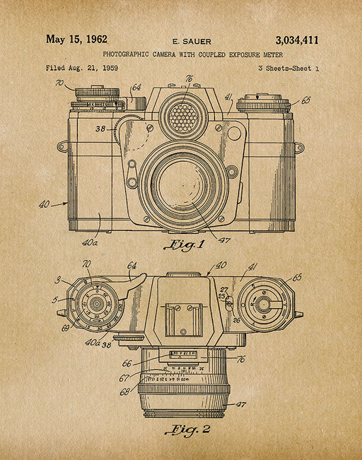 An image of a(n) Camera Sauer 1962 - Patent Art Print - Parchment.